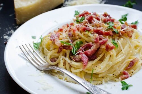 spagetti-carbonara-tarifi