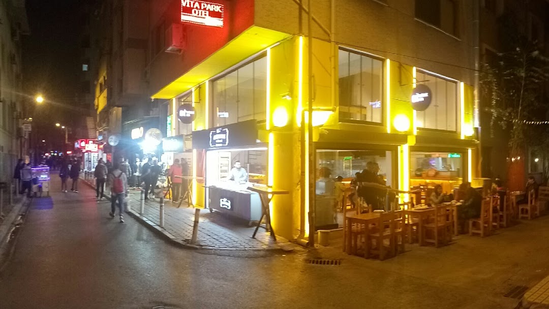 İzmir'de Midye Tutkunlarına Tavsiye Mekânlar! İzmir’de Midye Nerede Yenir En Temiz ve En uygun İzmir’de Nerede Yenir-1