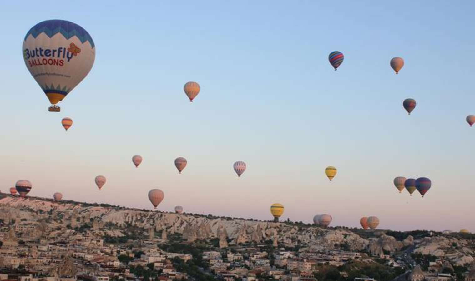 Türkiye Cumhuriyeti'nin 100. yılında Uber Balon, Kapadokya'da yükseliyor-1