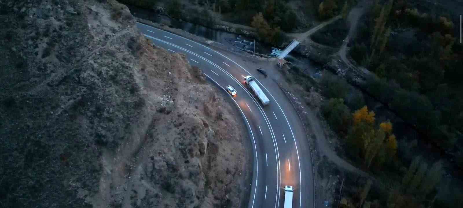 Birçok kez can almıştı... Erzurum'un 'Ölüm virajı' yeniden düzenlendi!-2