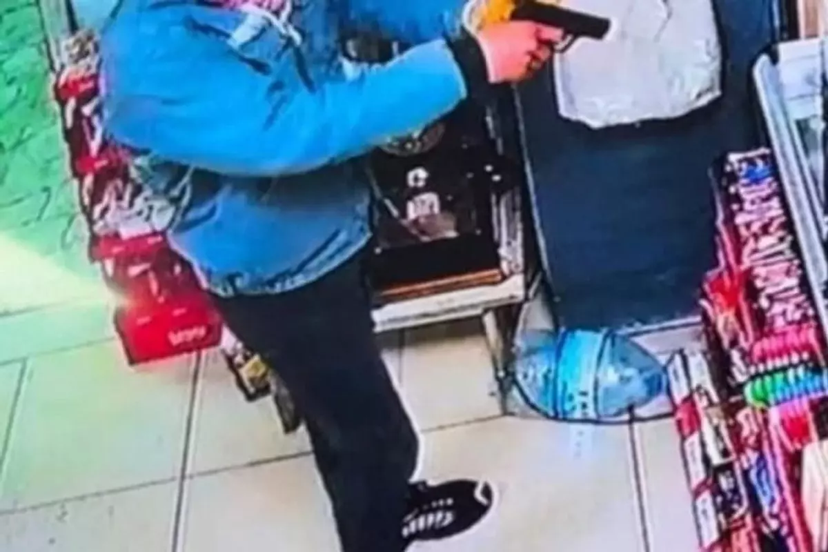 brukselde-ortalik-karisti-belcika-cikolatasi-hirsizligi-yontem-sasirtti