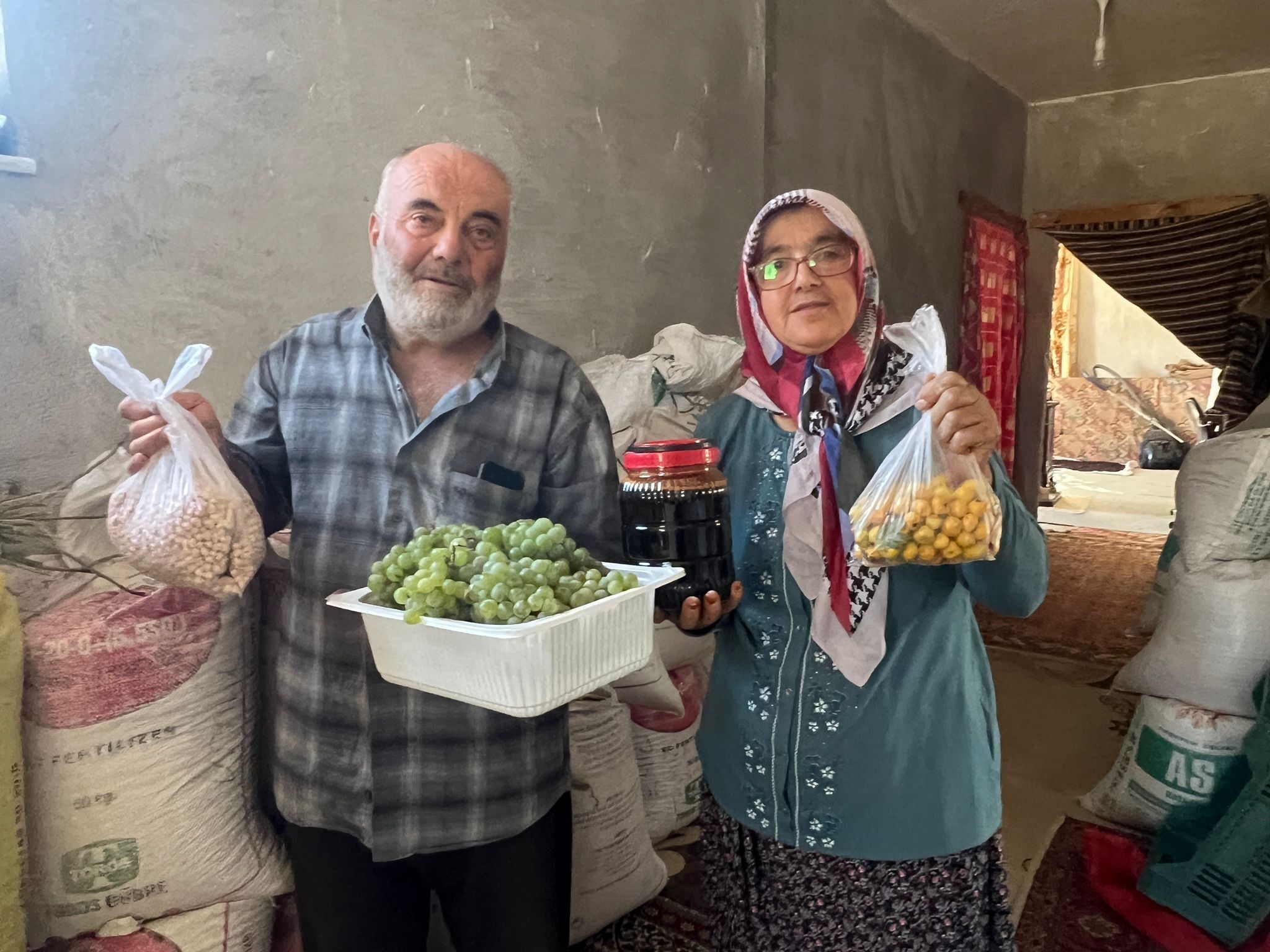 Covid- 19 döneminde hayatını değiştirdi... Köydeki evini onarıp hayvancılık ve sebzecilikle ilgilenmeye başladı!