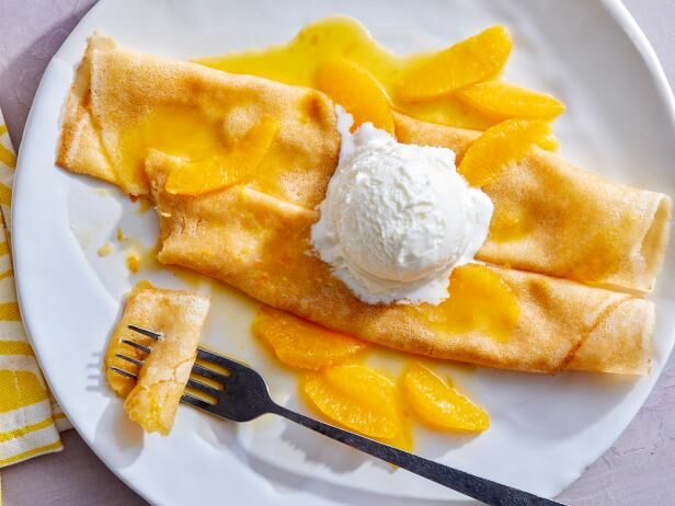 fransiz-mutfaginin-klasik-tatlisi-crepes-suzette-masterchefte-iste-crepes-suzettenin-essiz- (1)
