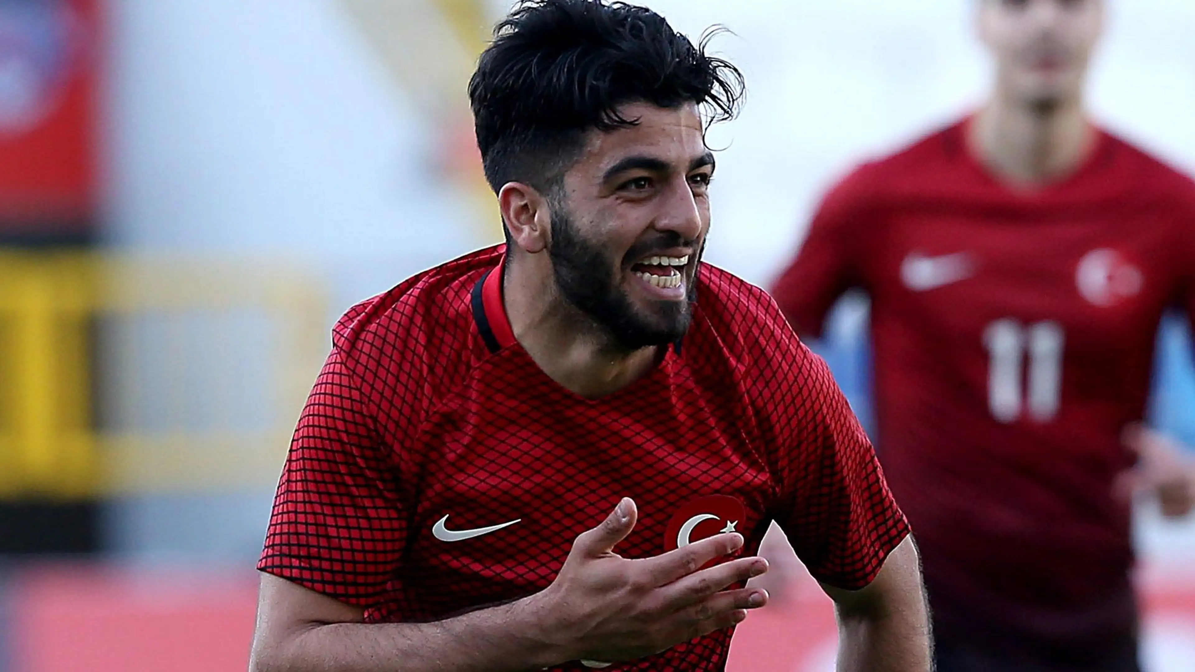 umut-bozok-kimdir-umut-bozok-boyu-kac-cm-trabzonspor-umut-bozok-aslen-nereli (1)-1