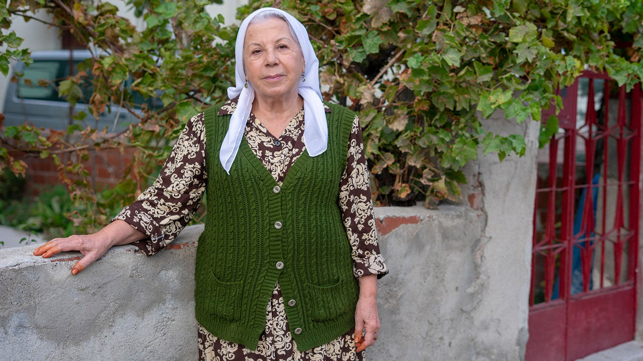 zerrin-sumer-kimdir-zerrin-sumer-nereli-zerrin-sumer-kac-yasinda-zerrin-sumer-oglu-kim (2)