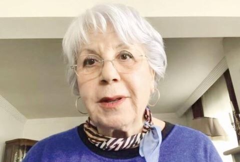 zerrin-sumer-kimdir-zerrin-sumer-nereli-zerrin-sumer-kac-yasinda-zerrin-sumer-oglu-kim (3)