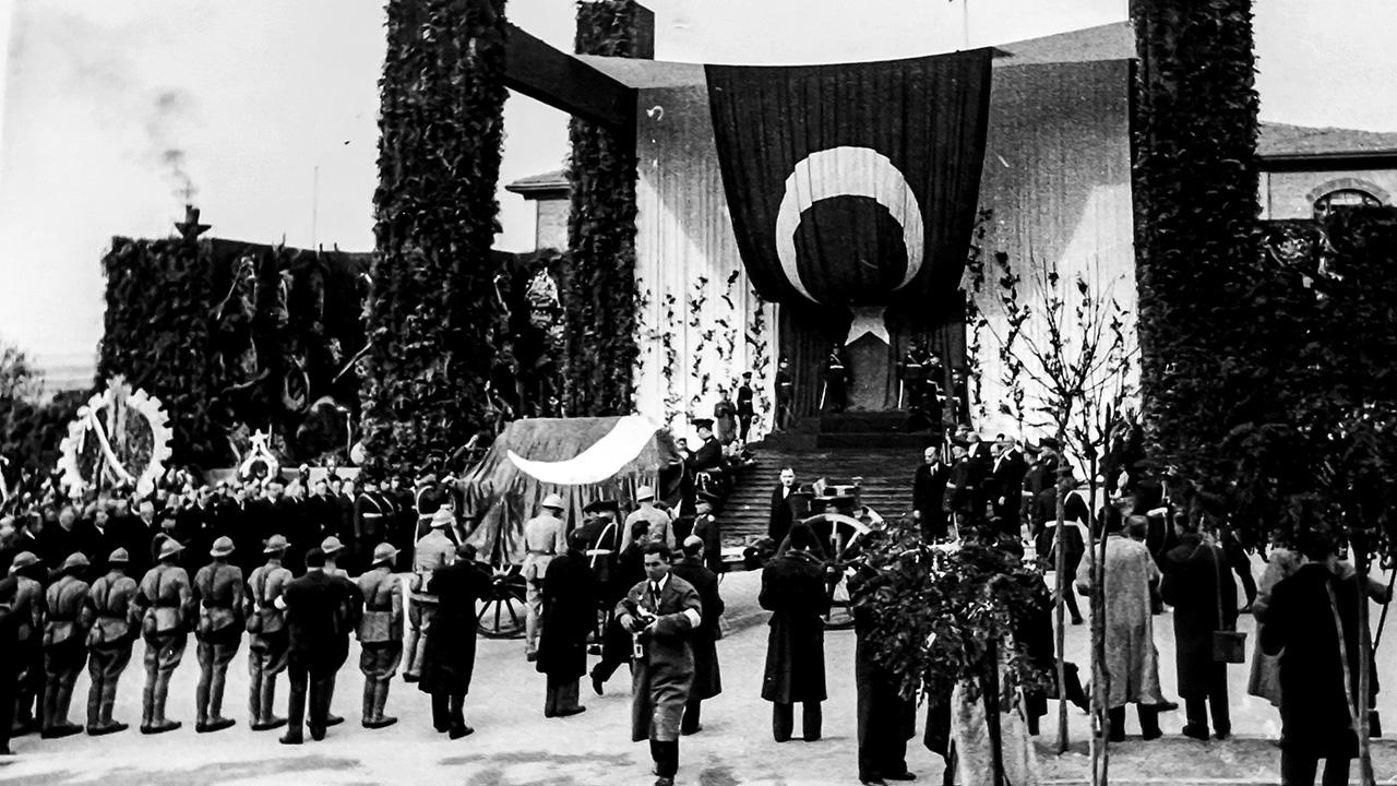 10 kasım dolmabahçe
