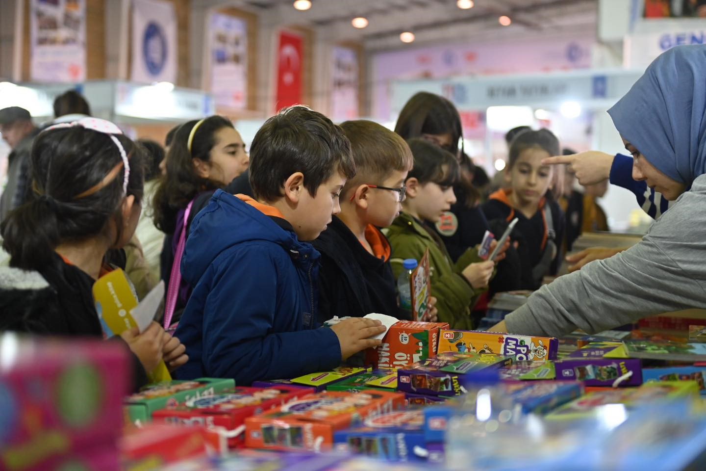 corum-kultur-gunleri-ve-kitap-fuari-basladi (2)