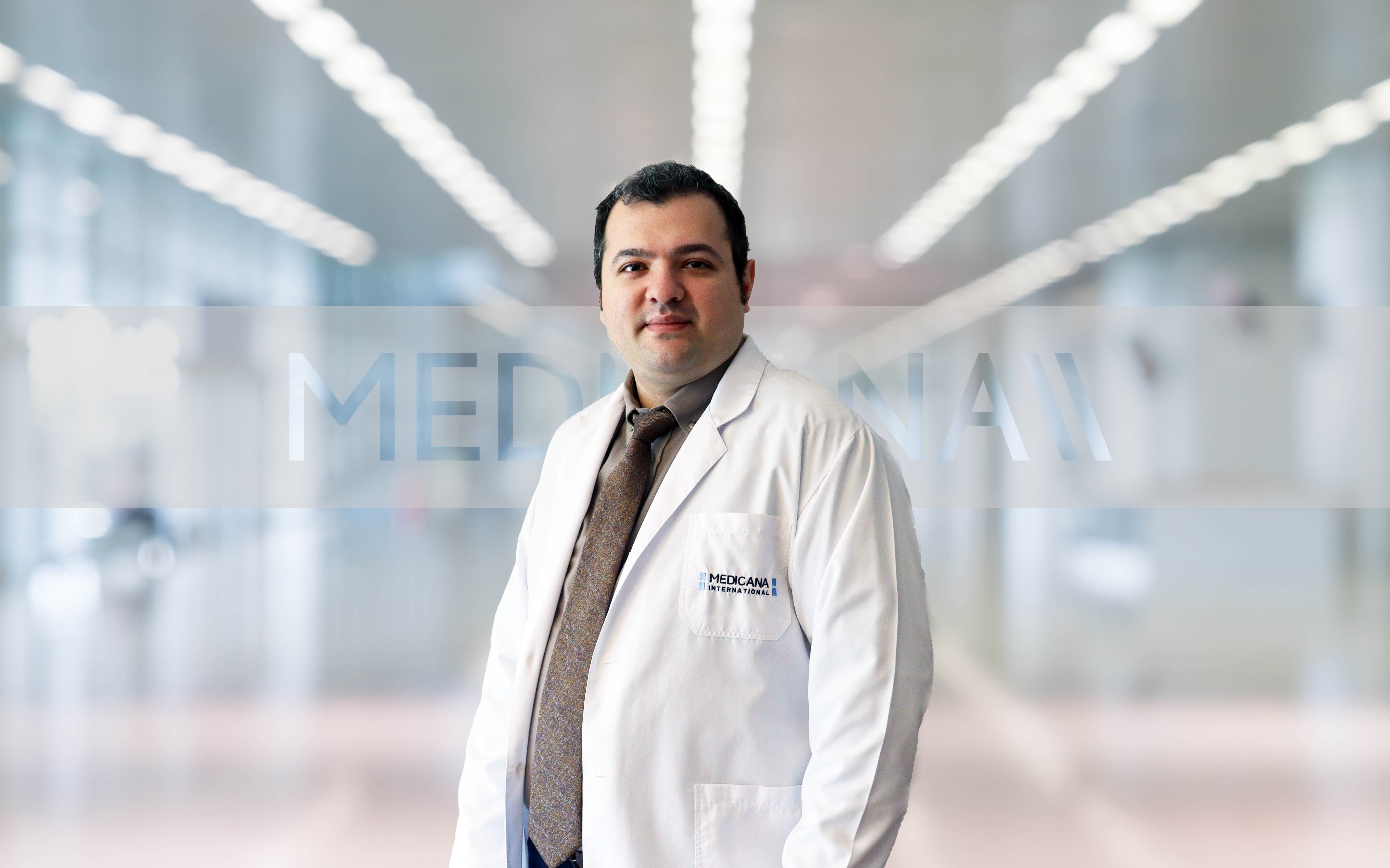 dinmeyen-bas-agrilariniz-mi-var-dikkat-beyninizde-tumor-olabilir (2)