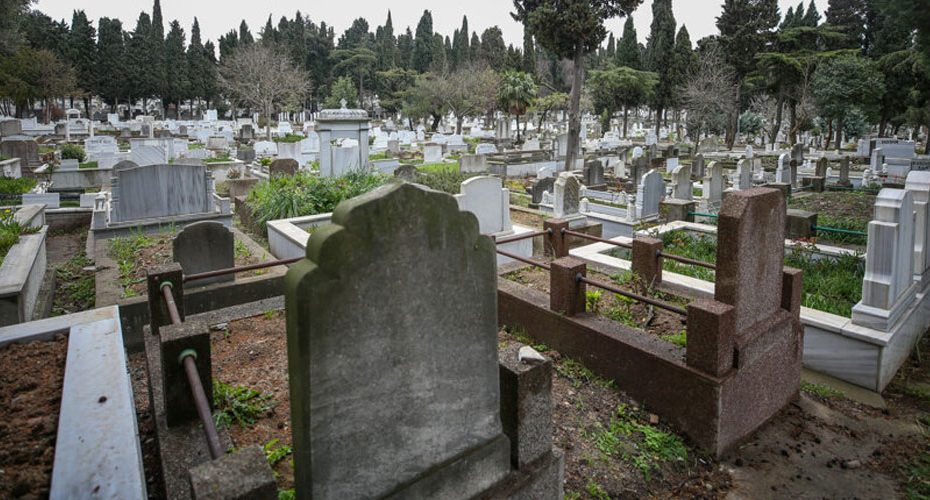mezarlık