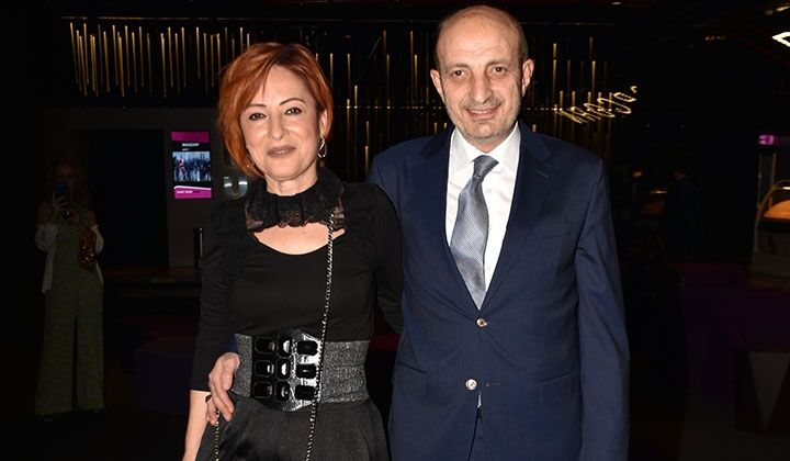 Mustafa Kefeli evli mi?