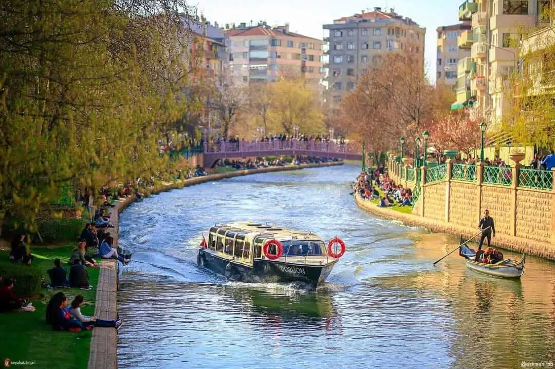 Porsuk Çayında gondol turu ne kadar?