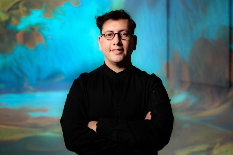 refik-anadol-kimdir-refik-anadol-eserlerini-nasil-yapiyor-refik-anadol-studio-nedir-refik-a (2)