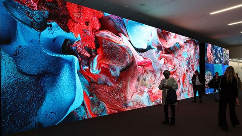 refik-anadol-kimdir-refik-anadol-eserlerini-nasil-yapiyor-refik-anadol-studio-nedir-refik-a (6)