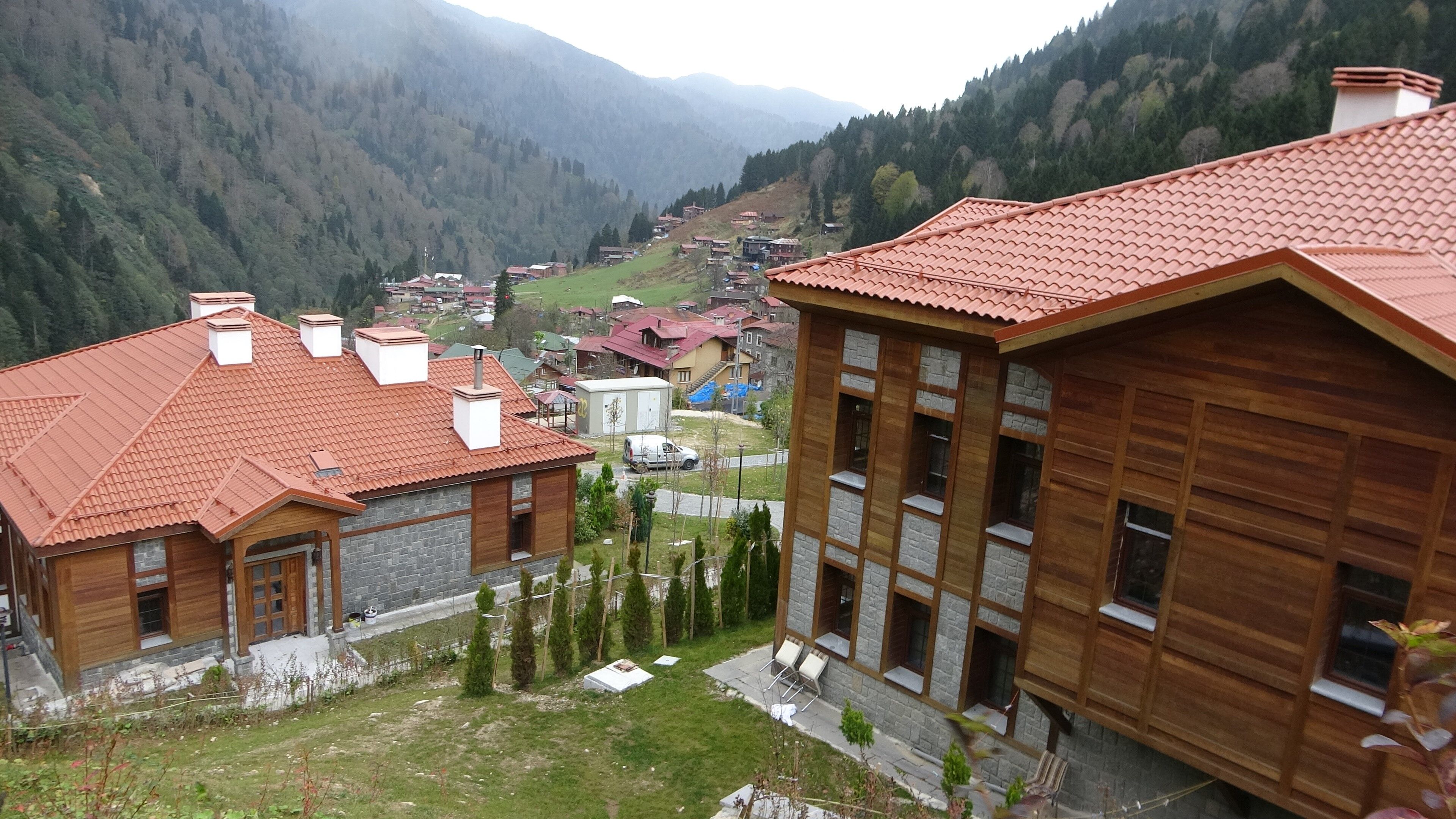 rize-ayder-yaylasi-kentsel-donusum-sonrasi-mimarisiyle-buyuledi (2)-1