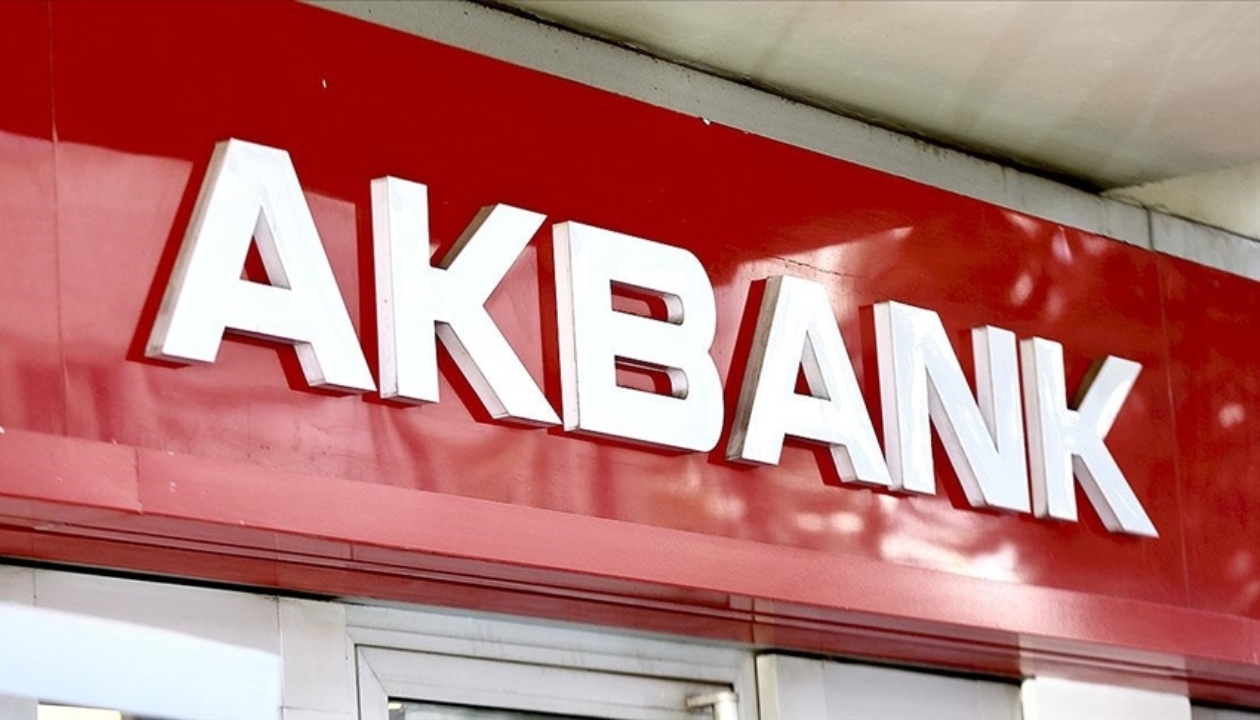 Akbank Hafta Sonu Acik Mi Akbank Ogle Arasi Saat Kacta Calisma Saatleri 2023 2024