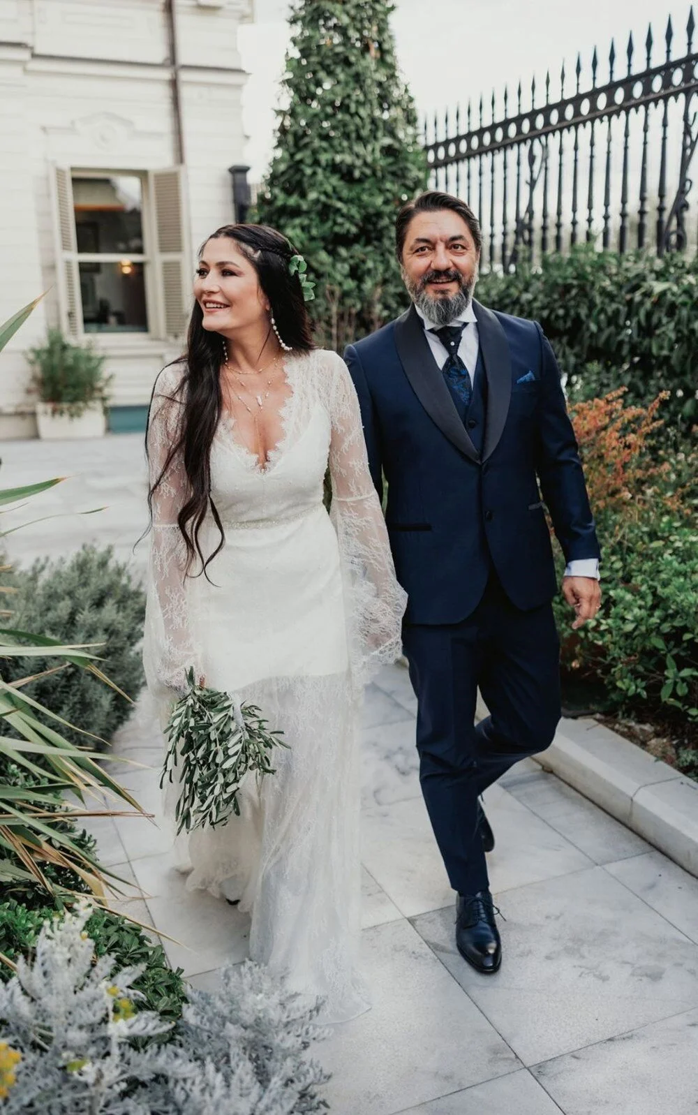 Deniz Cakir Esi Bilgehan Baykal Meslegi Ne Bilgehan Baykal Kimdir Jj
