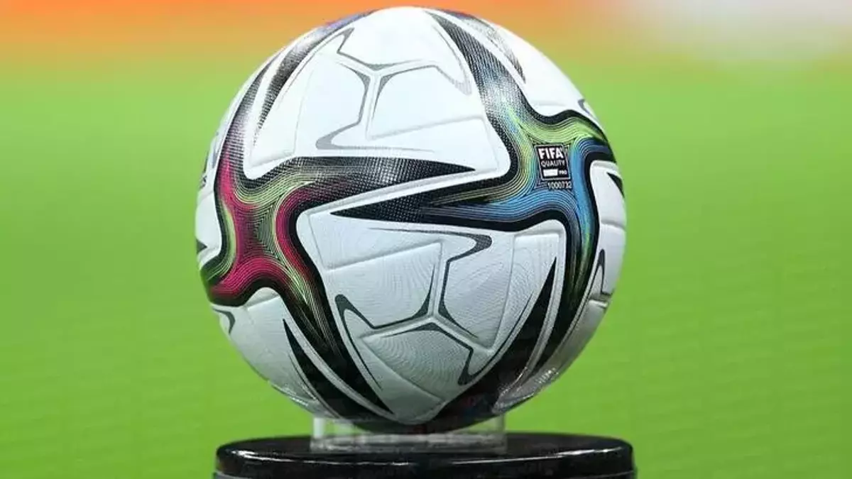 Futbolda Transfer Harcama Rekoru Kirildi