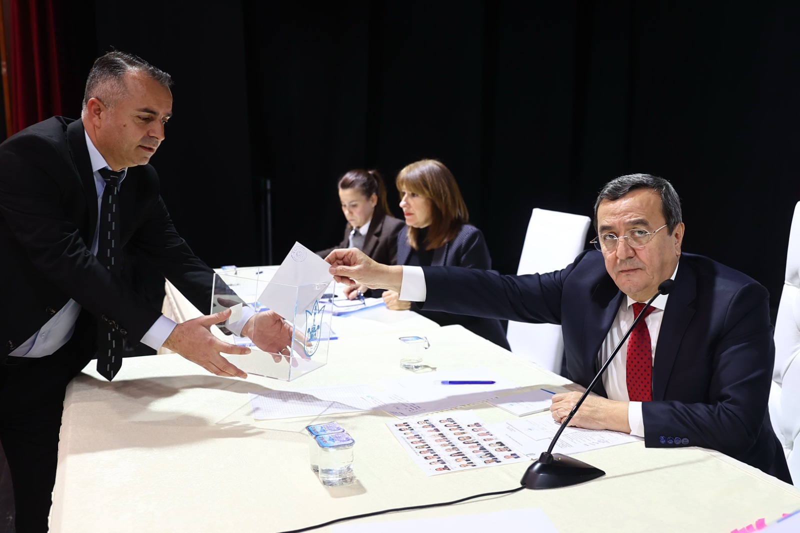 Konak Belediye Meclisi Yılın Ilk Toplantısını Gerçekleştirdi (4)