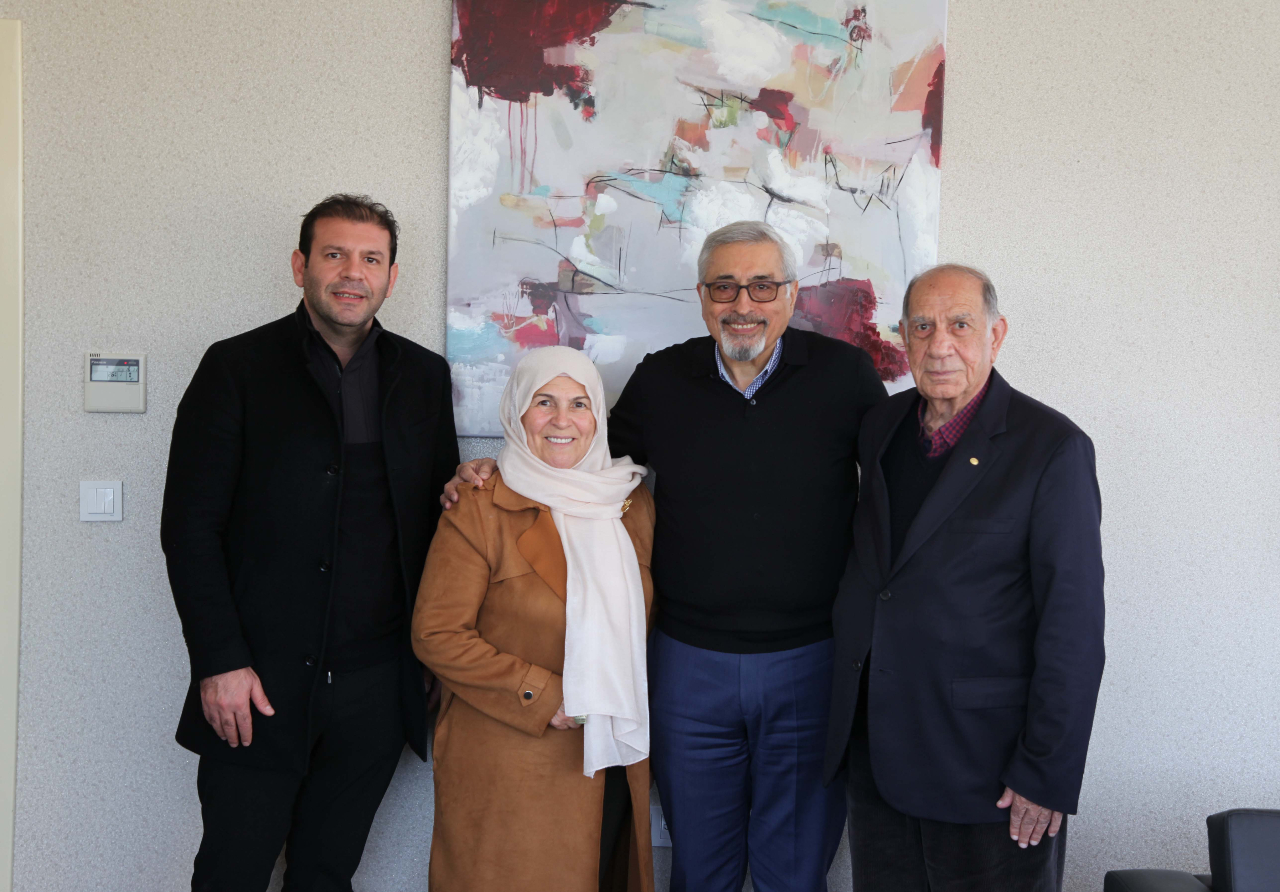 Prof.dr. Şükrü Emre Nurettin Açıl Ve Ailesi 1