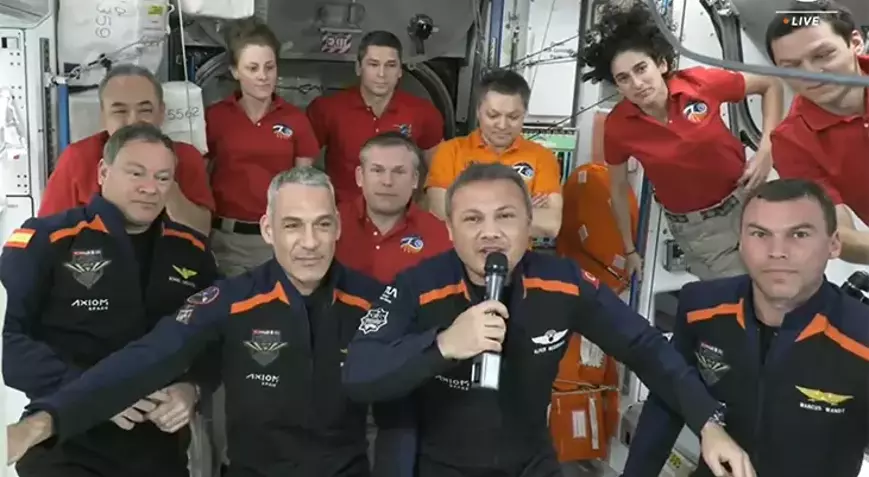 Türkiye'nin Ilk Astronotu Alper Gezeravcı, Uluslararası Uzay İstasyonu'nda