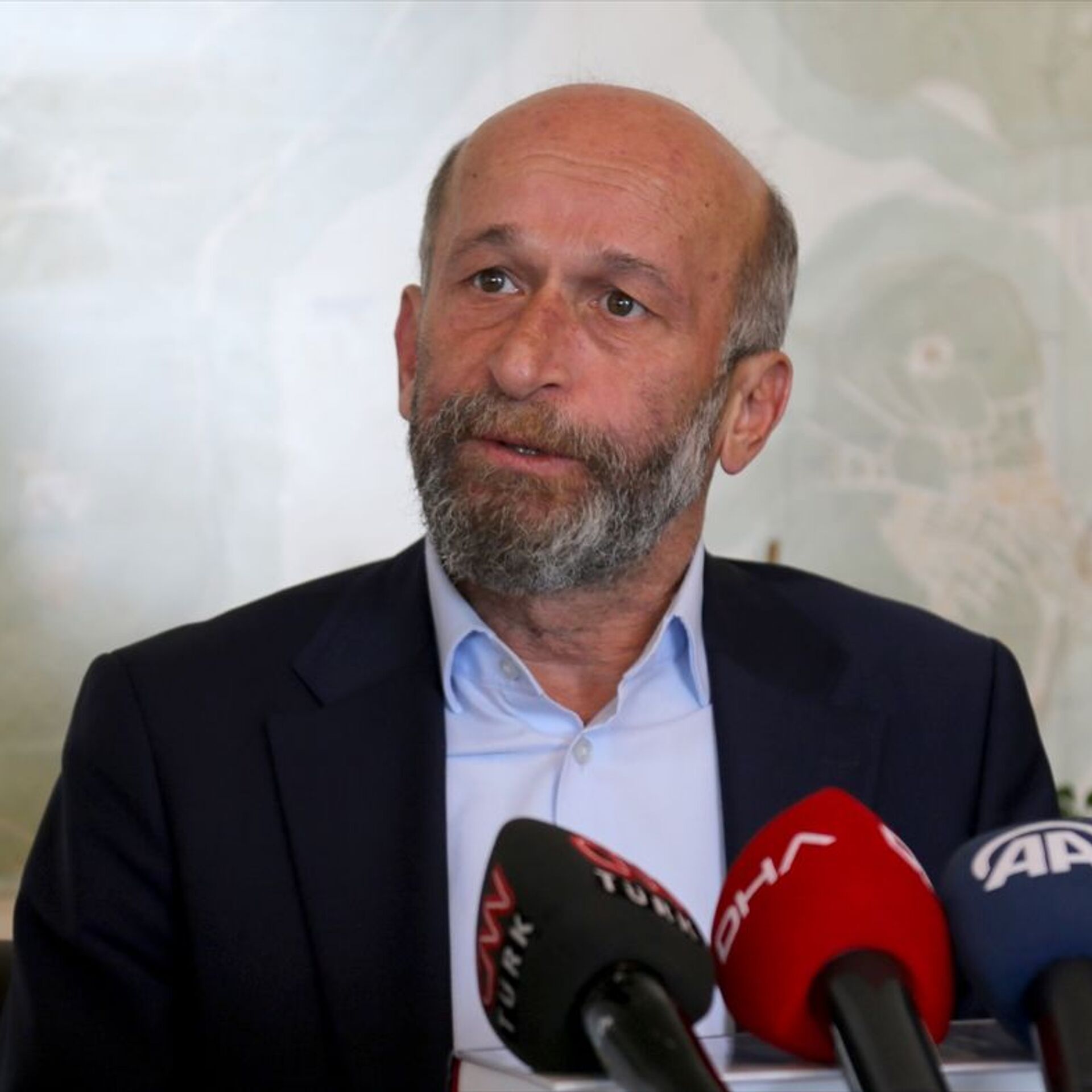 Adalar Belediye Başkanı Erdem Gül Kimdir Erdem Gül Aslen Nereli-1