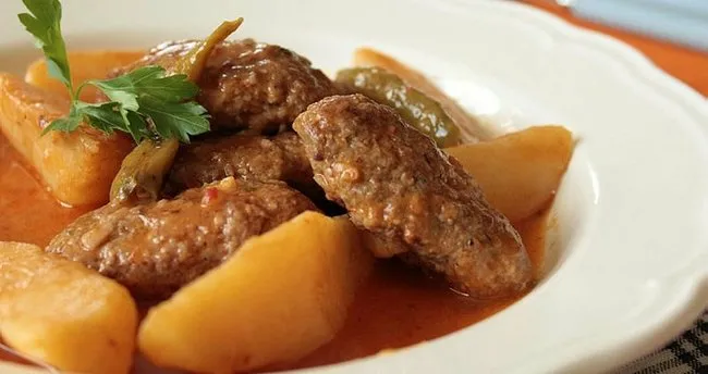 Izmir Köftesi