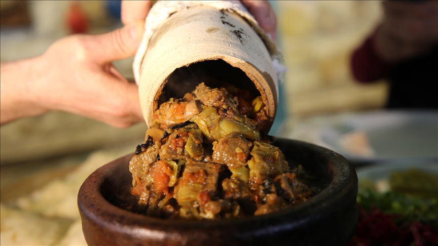 Testi Kebabı 2