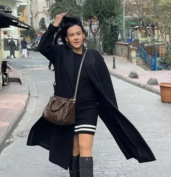 Esin Gundogdu Nasil Kilo Verdi Esin Gundogdu Son Hali (2)-1