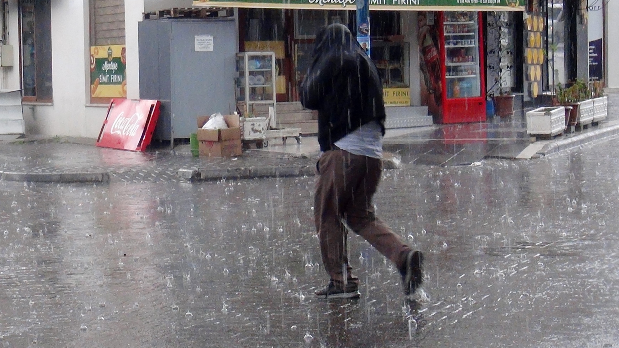 Meteoroloji Uyardi Muglada Siddetli Yagis Bekleniyor