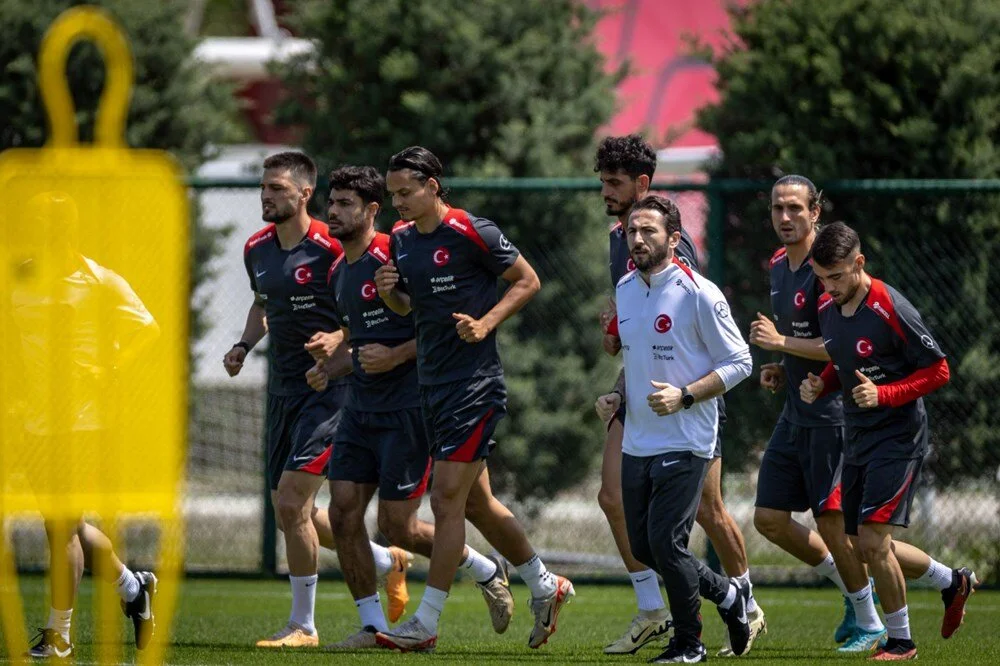 A Milli Takim Euro 2024 Hazirliklarina Basladi (4)