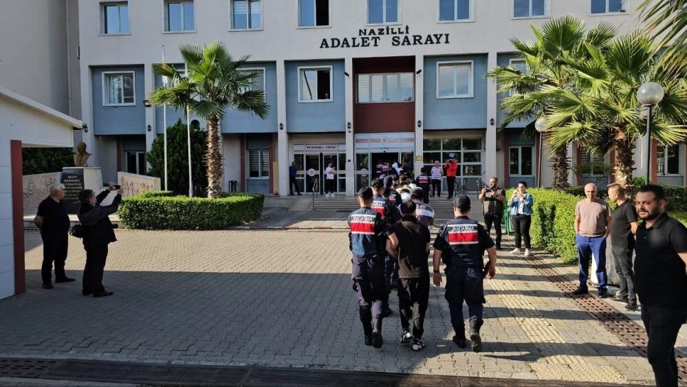 Dolandiricilik Operasyonu Bu Kez Sasirtti Cete Lideri Bakin Nereli Cikti (2)