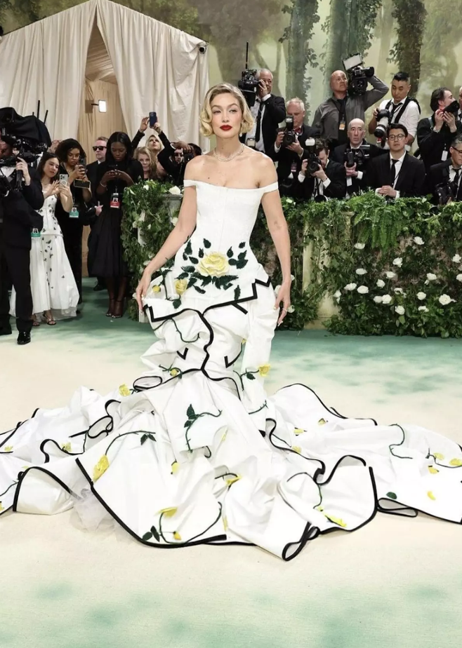 met-gala-yenibakis-2024-kiyafet