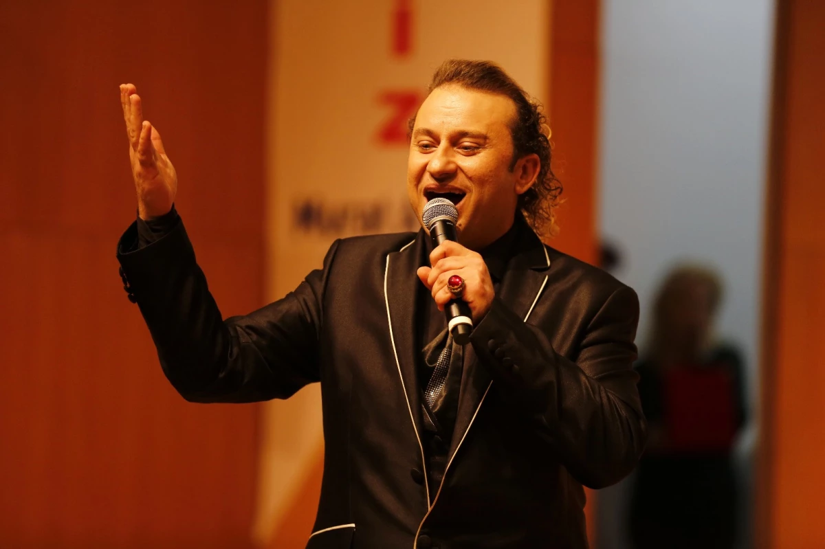 Onur Akay Saldiriya Ugradi Tarikat Icin Dediler