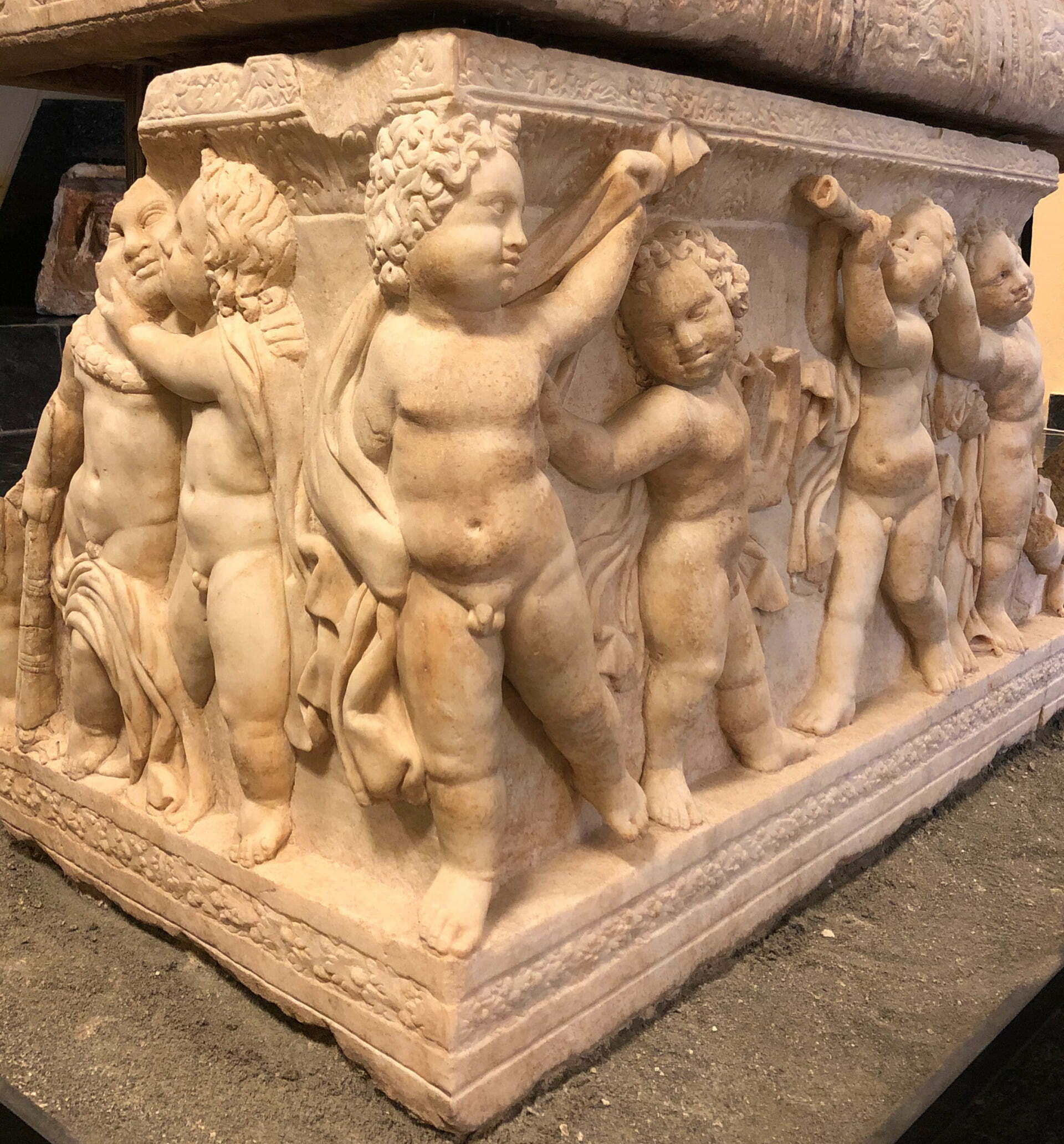 Si̇li̇fke Yeni̇ Bakiş