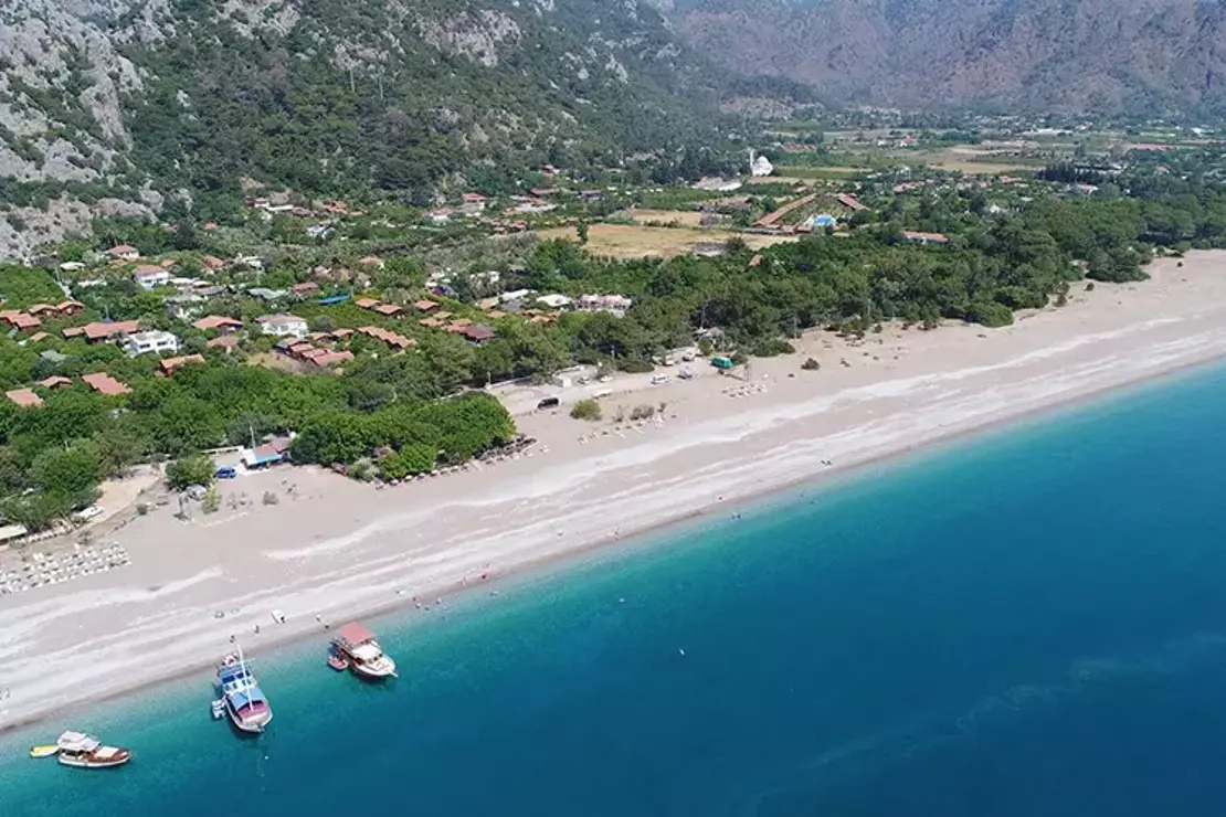 Antalyada Gidilecek En Iyi 5 Plaj5