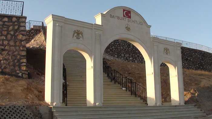 ​​​​​​​Bayburt Şehitliği