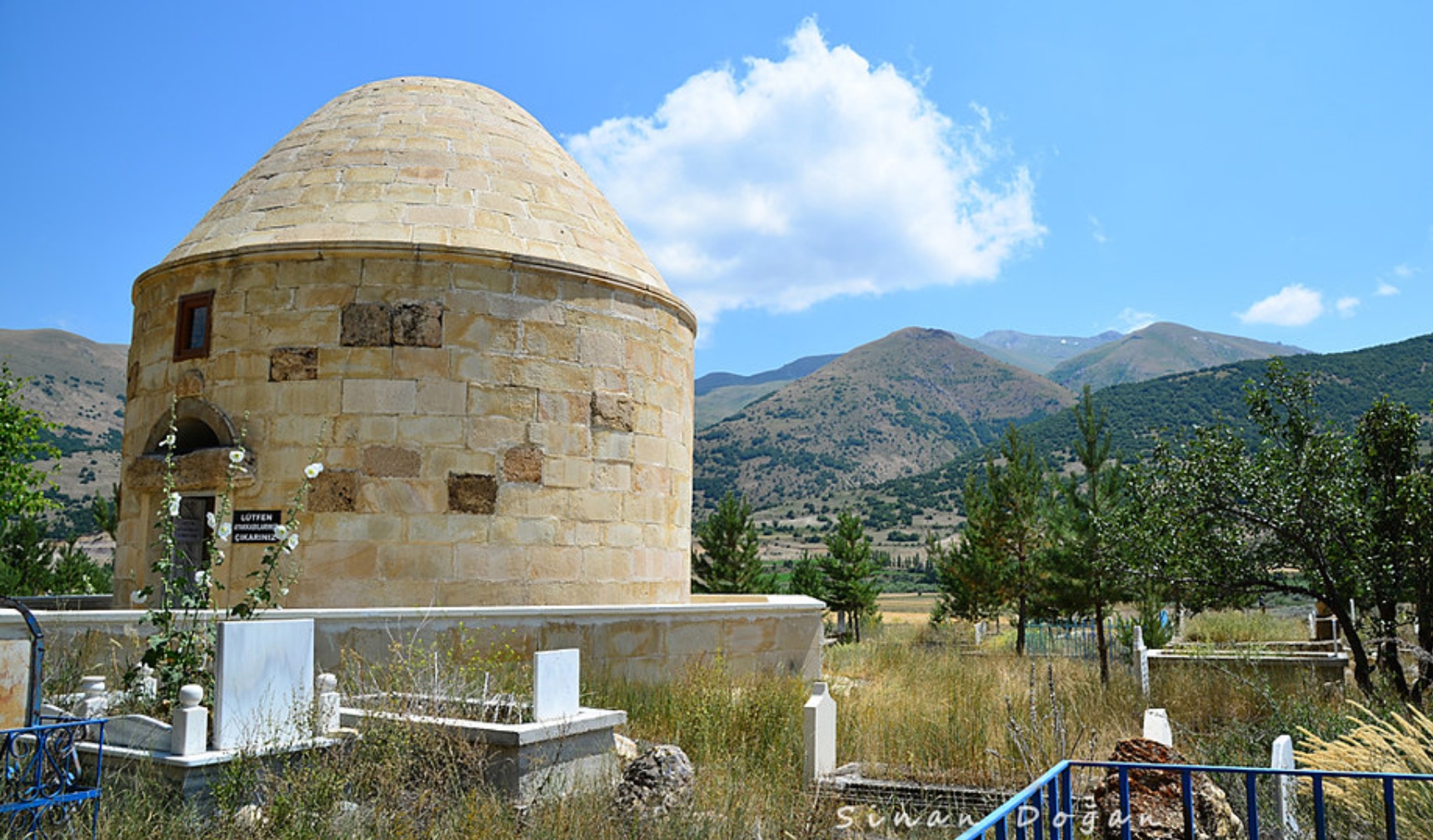 Dede Korkut Kümbeti