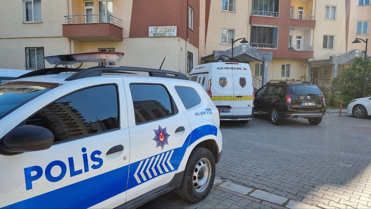 Kayseriden Aci Haber 9Uncu Kattan Dusen Cocuk Hayatini Kaybetti (2)