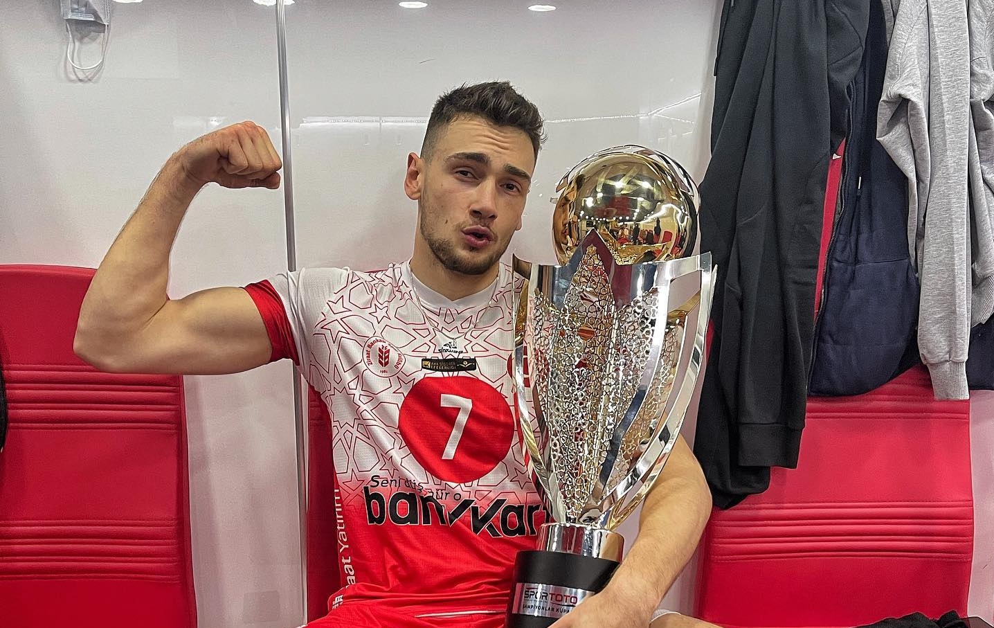 Milli Voleybolcu Bedirhan Bulbul Kimdir (3)