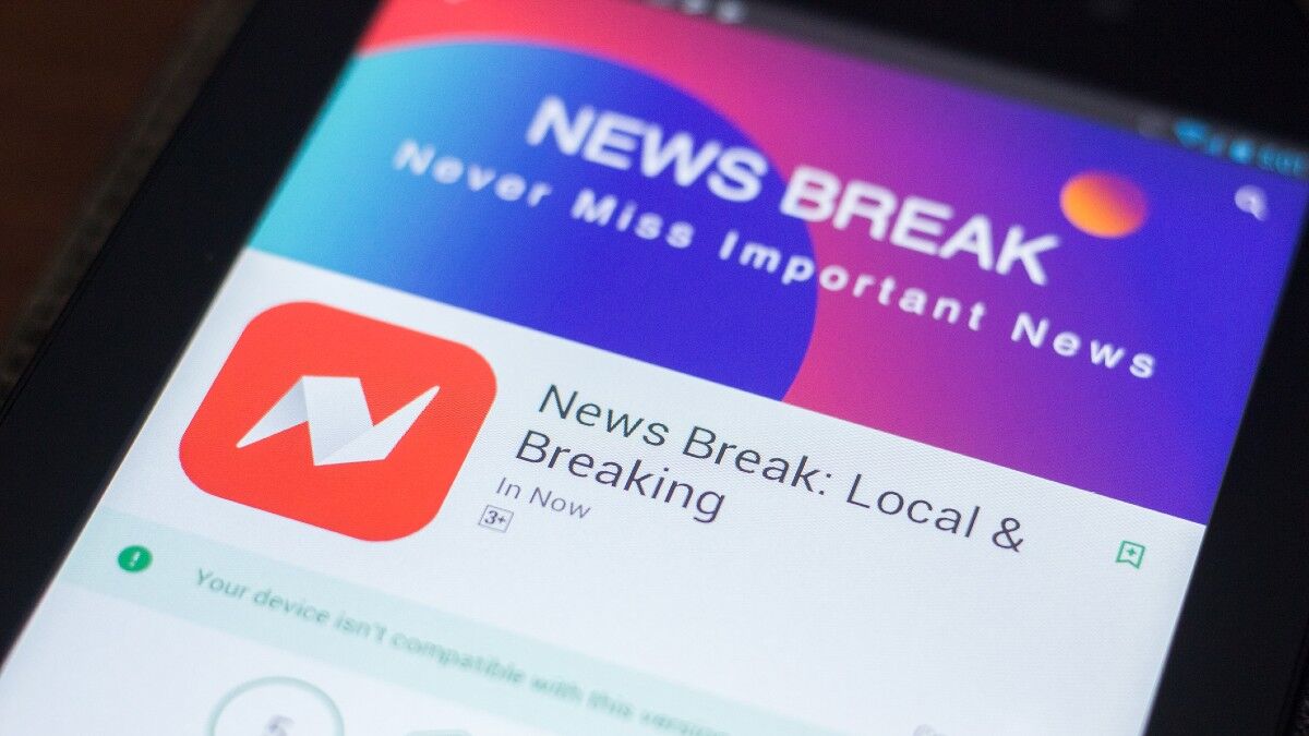 News Breaks