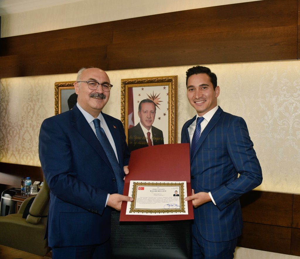 Adem Karataş1