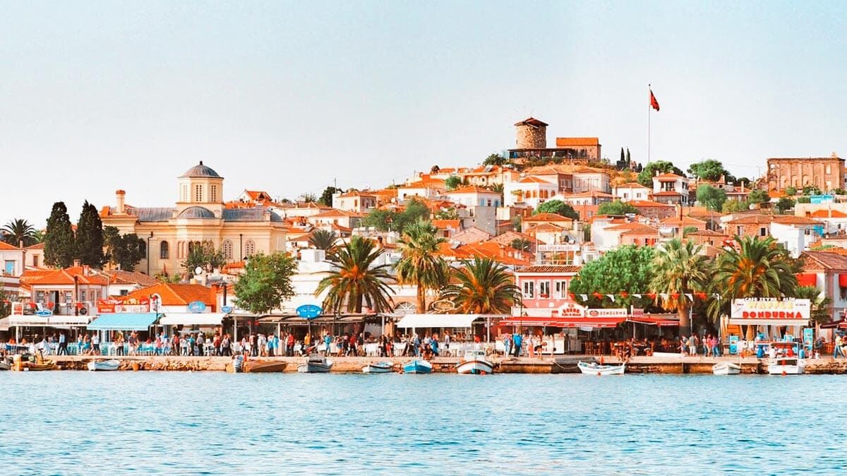 Balıkesir'de Yaz Tatili Ege Ve Marmara'nın Muhteşem Kıyılarında Unutulmaz Bir Deneyim!