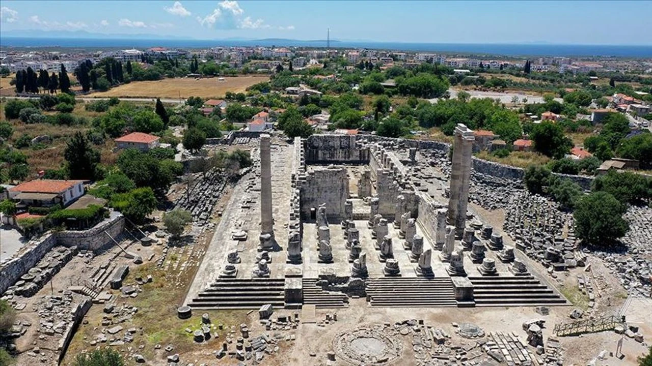 Didim Ilcesi Nereye Bagli Didime Tatile Gidilir Mi Didim Gezilecek Yerler-1