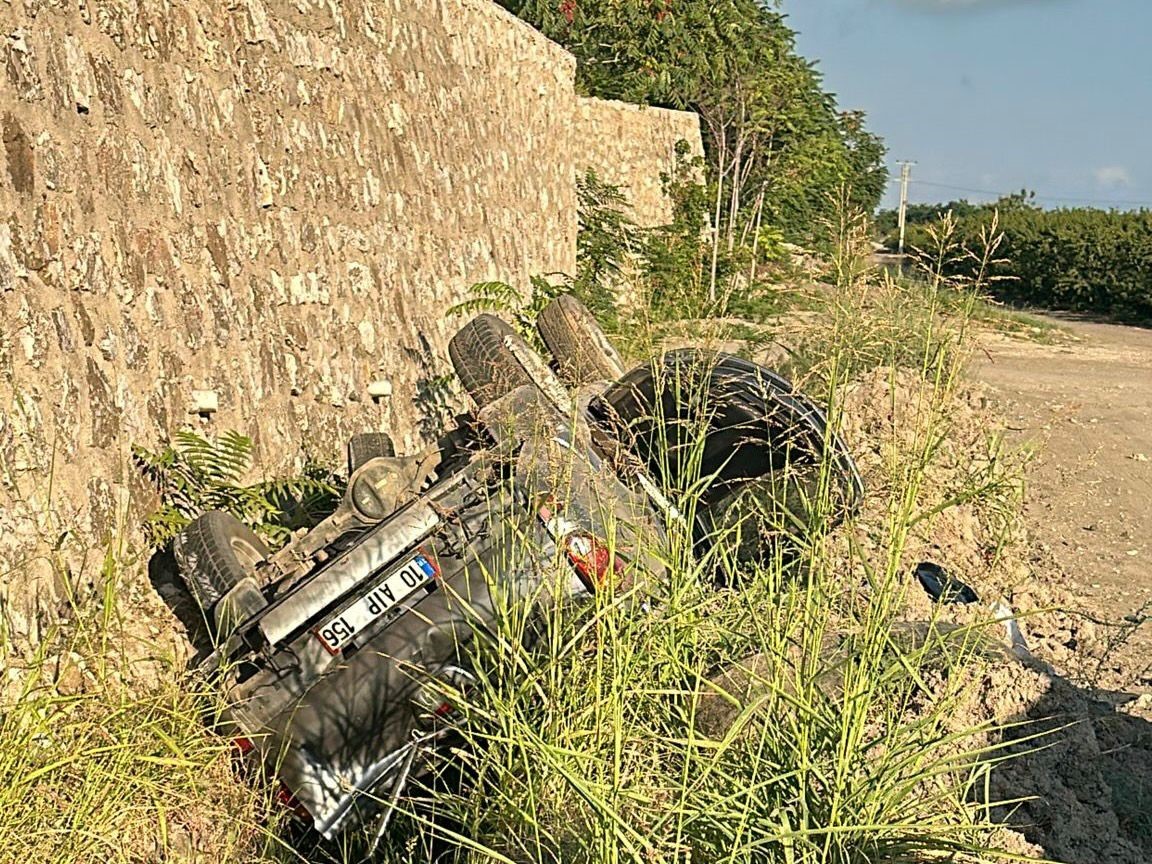  Balıkesir'in Gönen Ilçesinde Trafik Kazası 5 Yaralı! (2)