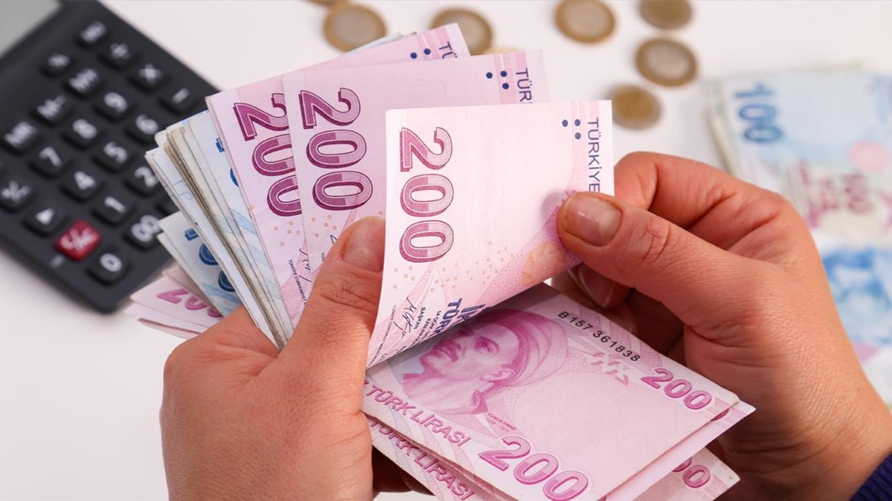 Kesenin Agzi Acildi Bu Firsat Kacmaz 9 Bankadan 50 Bin Tlye Kadar Faizsiz Kredi Mujdesi