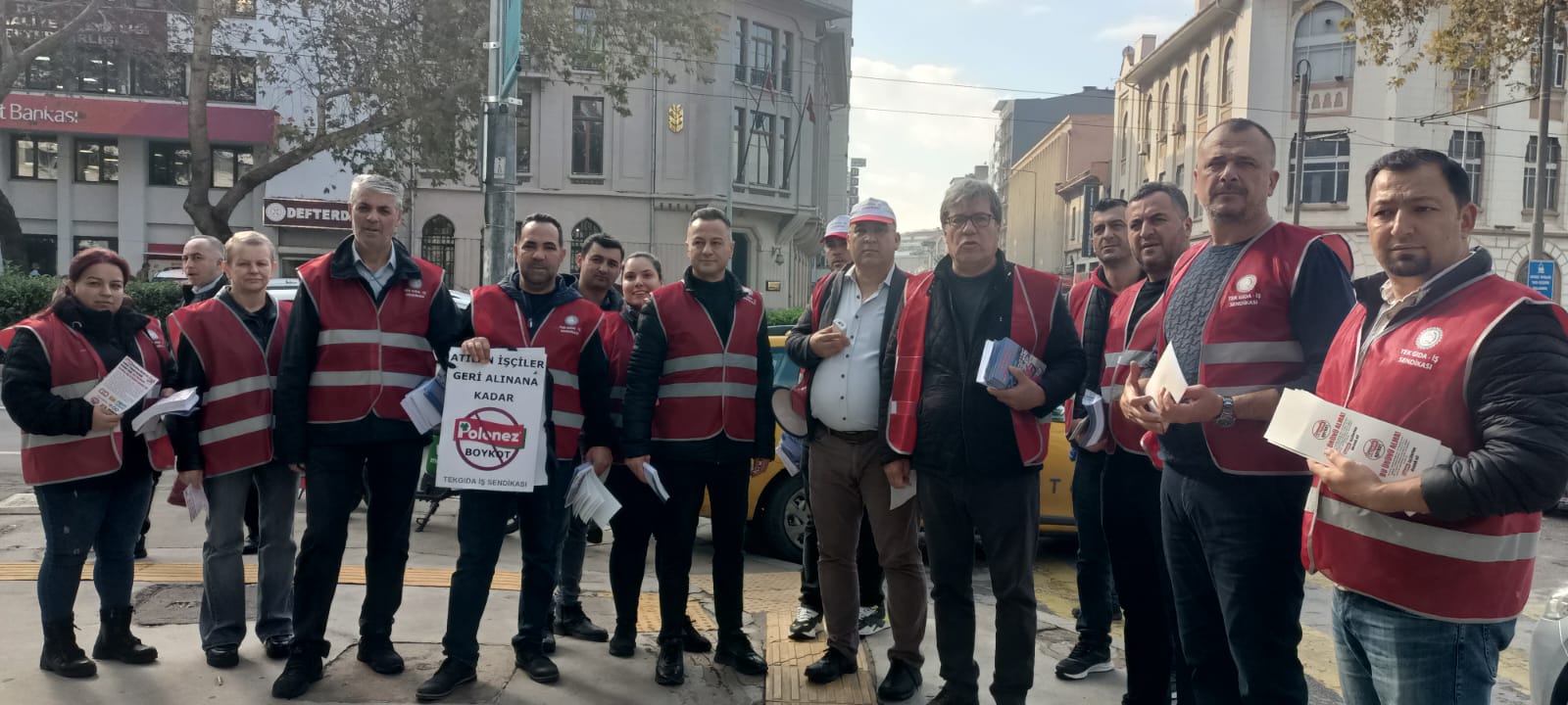 Polonez Iscileri 4 Aydir Direniste Izmirde De Boykota Devam (1)