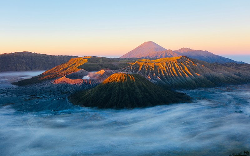 4. Endonezya, Bromo Yanardağı