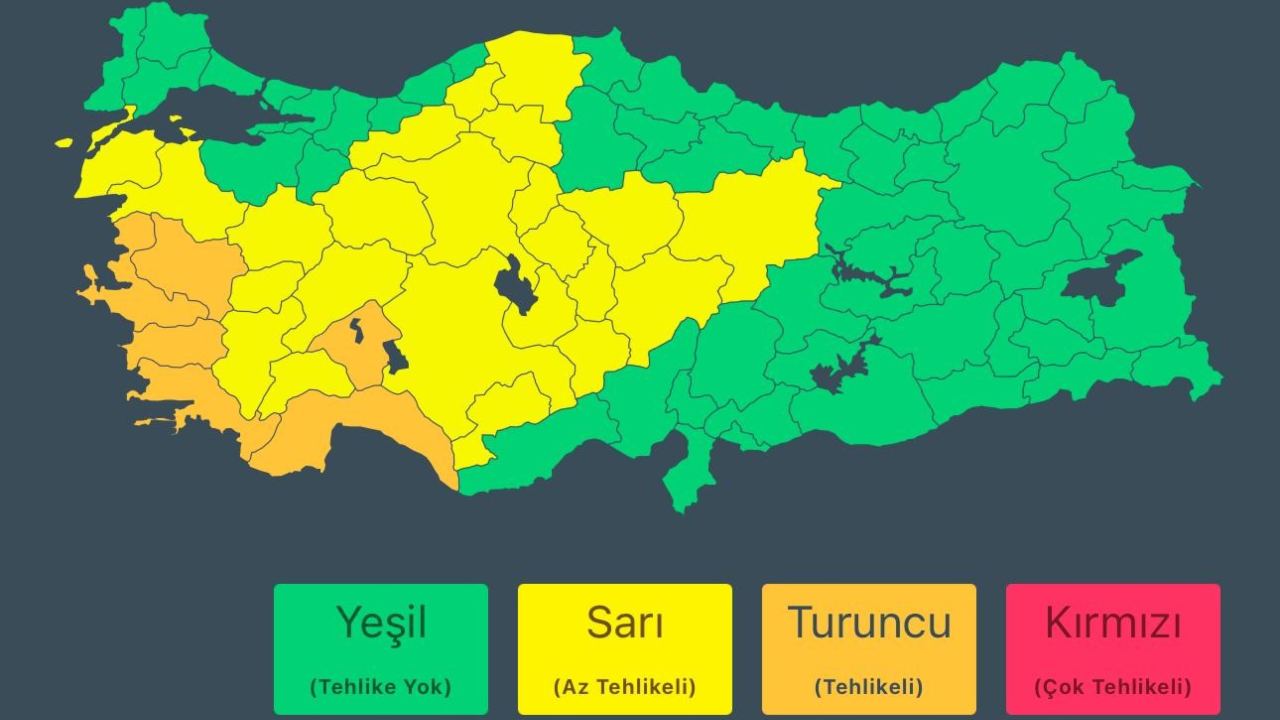 Afad Ve Meteorolojiden Cift Uyari Ani Sel Ve Firtina Geliyor