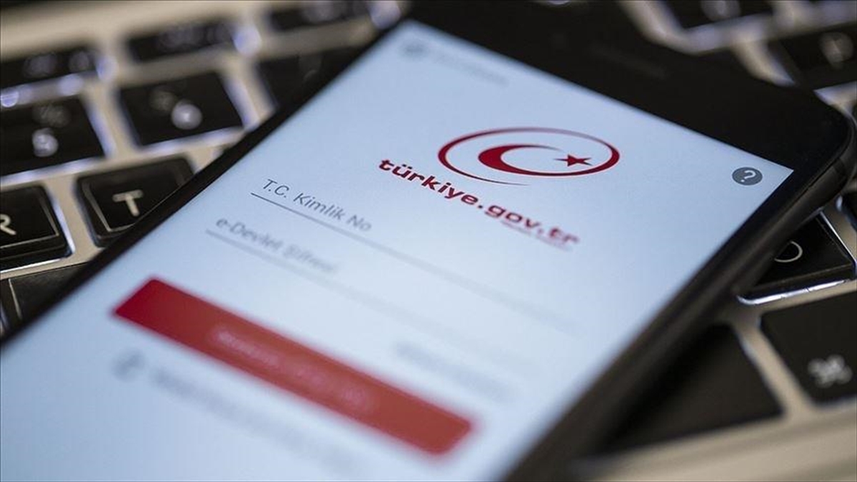 Turkiyenin Dijital Gururu E Devlet Kapisi 16 Yasinda
